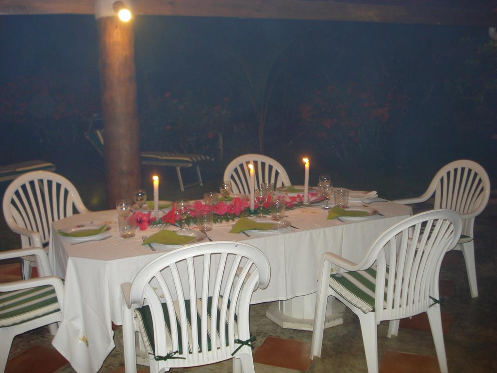 Cote Sud - Unique Villa & Bungalows Intendance Road Takamaka Стая снимка