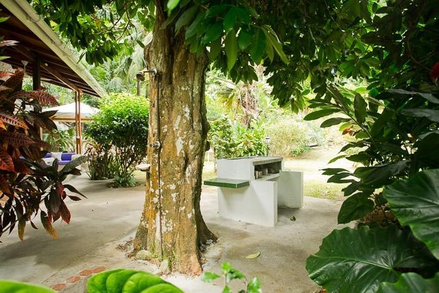 Cote Sud - Unique Villa & Bungalows Intendance Road Takamaka Екстериор снимка